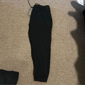 Men’s American eagle jogger sweats